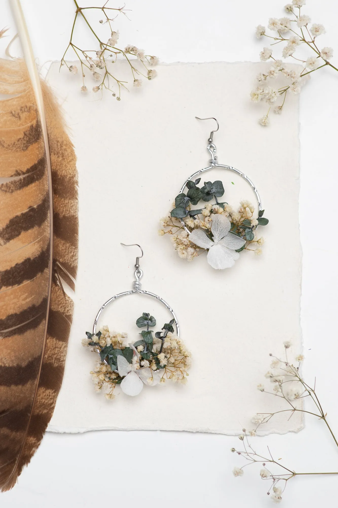 Baby's breath circle dangle earrings