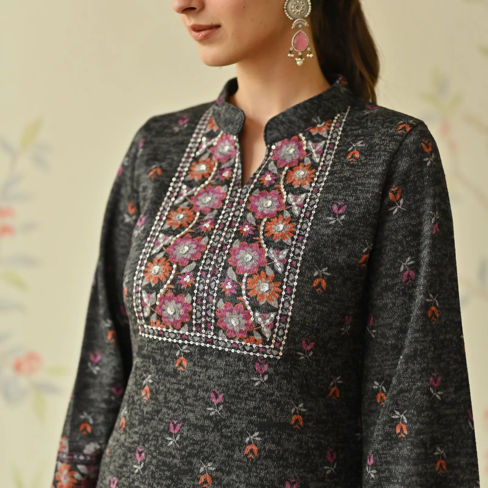 Black Embroidered & Floral Printed Woollen Kurta