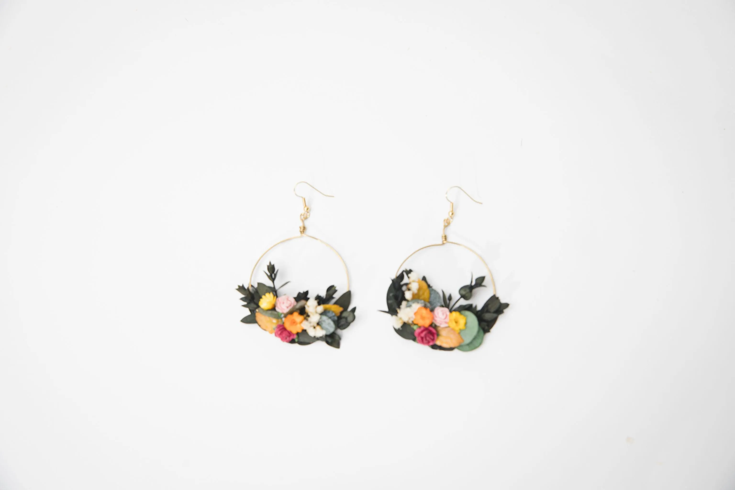 Flower earrings Fall wedding jewellery Bridal jewellery Wedding accessories Autumn wedding earrings Circle dangle flower earrings Magaela