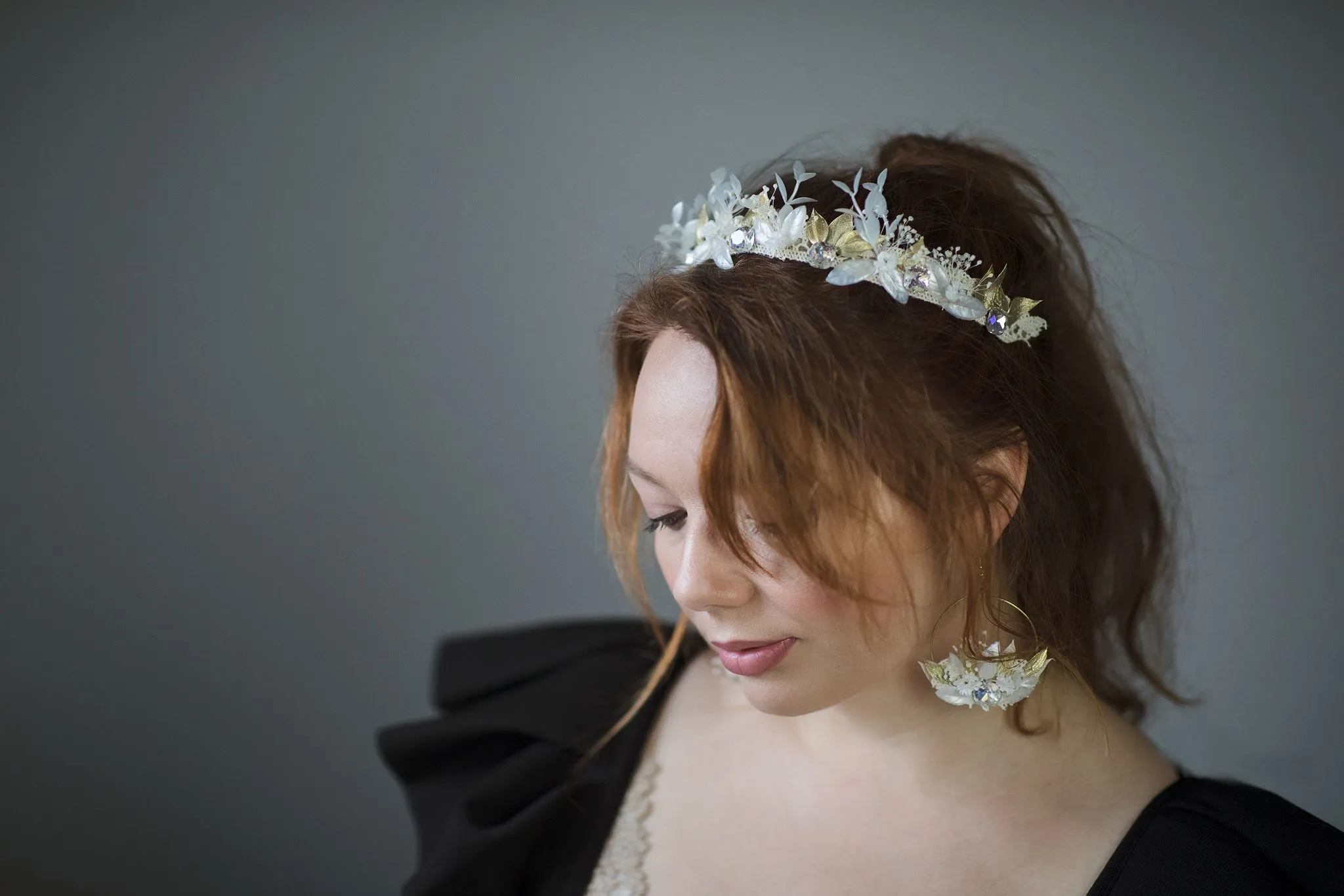 Glamour 2021 wedding white and golden flower earrings Glam Crystals Bridal Circle dangle earrings Handmade dried flower jewelry Magaela
