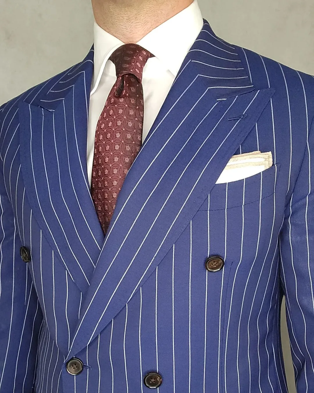 Glastonbury Circles Silk Tie, Burgundy