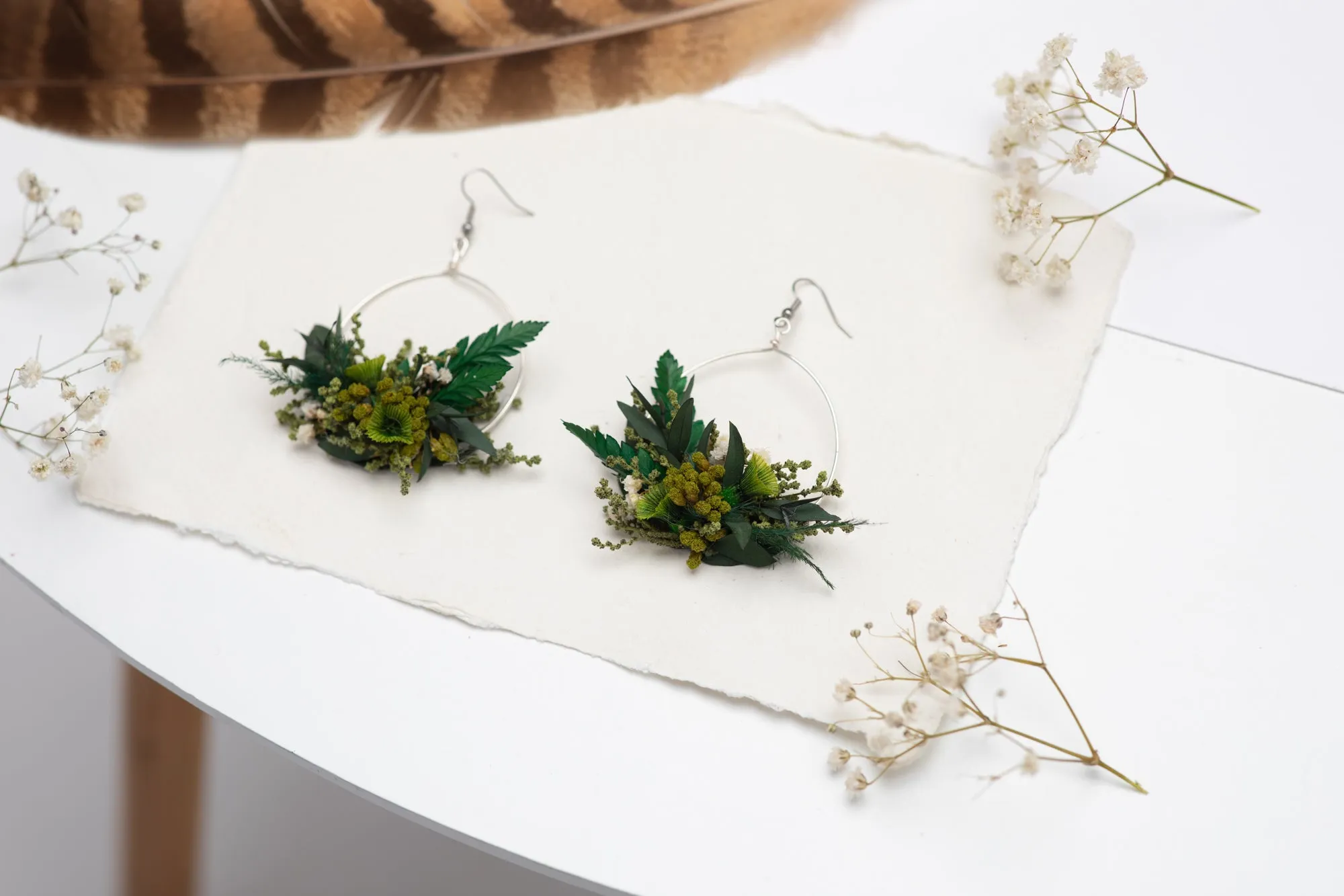 Greenery surgical steel circle dangle earrings Flower silver earrings for bride Dried flowers Magaela handmade Baby's breath