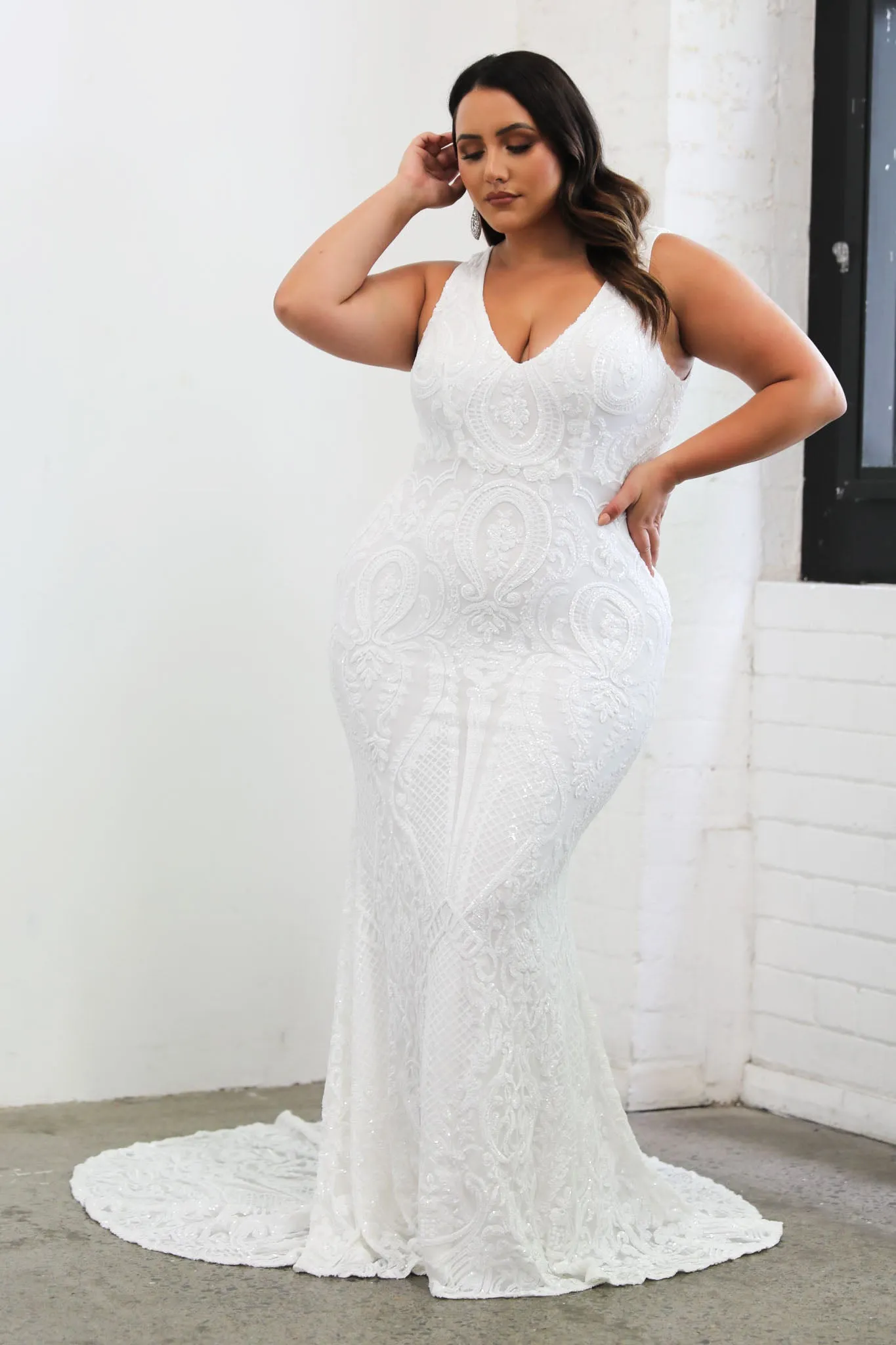 Kalani Pattern Sequin Gown - White/White