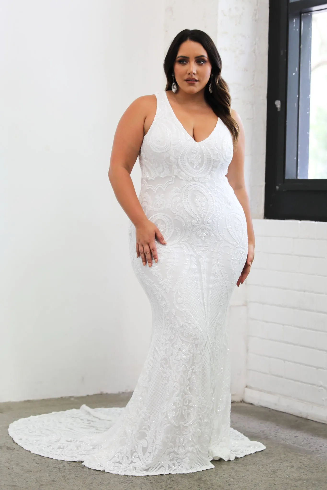 Kalani Pattern Sequin Gown - White/White