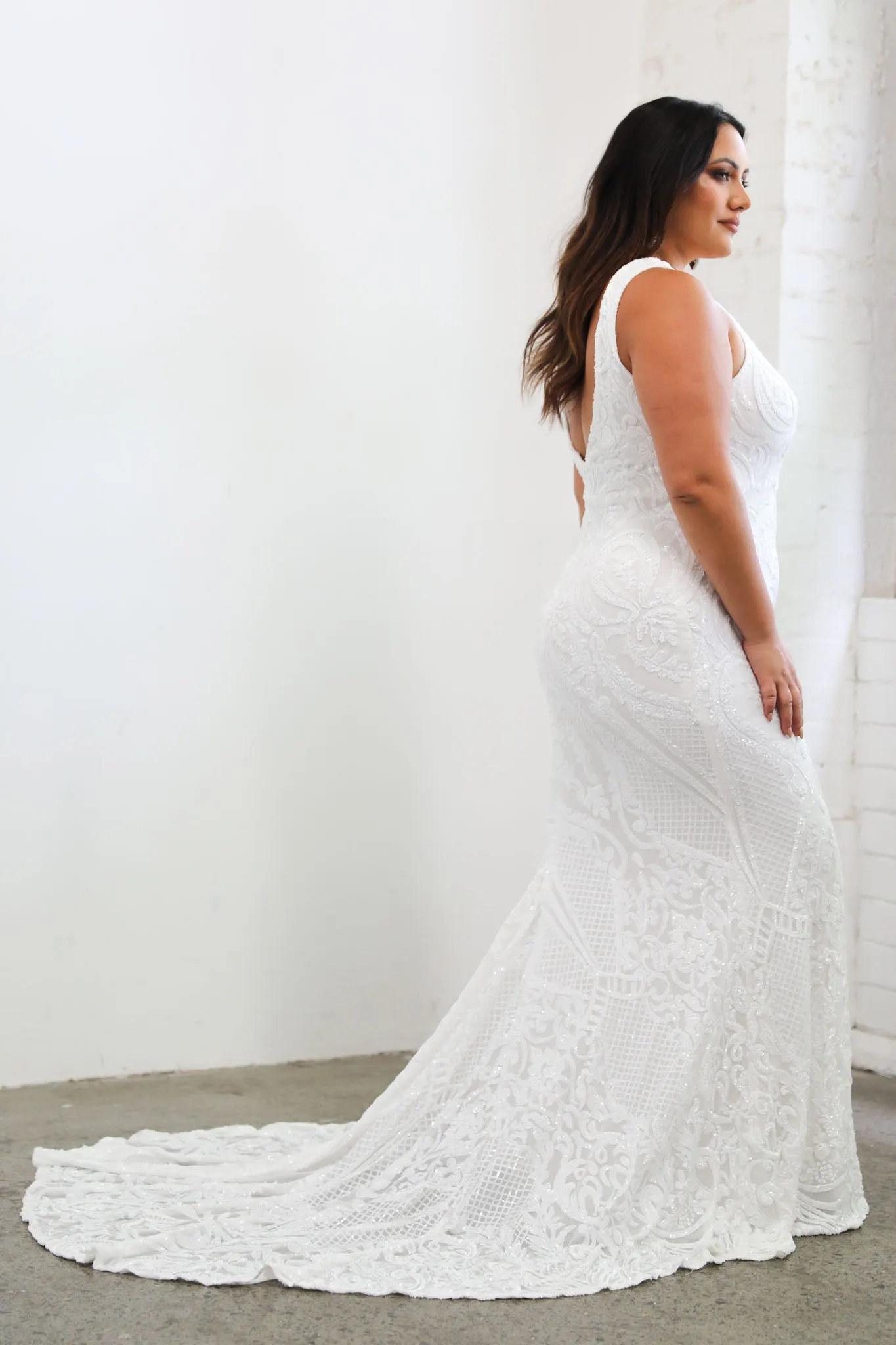 Kalani Pattern Sequin Gown - White/White