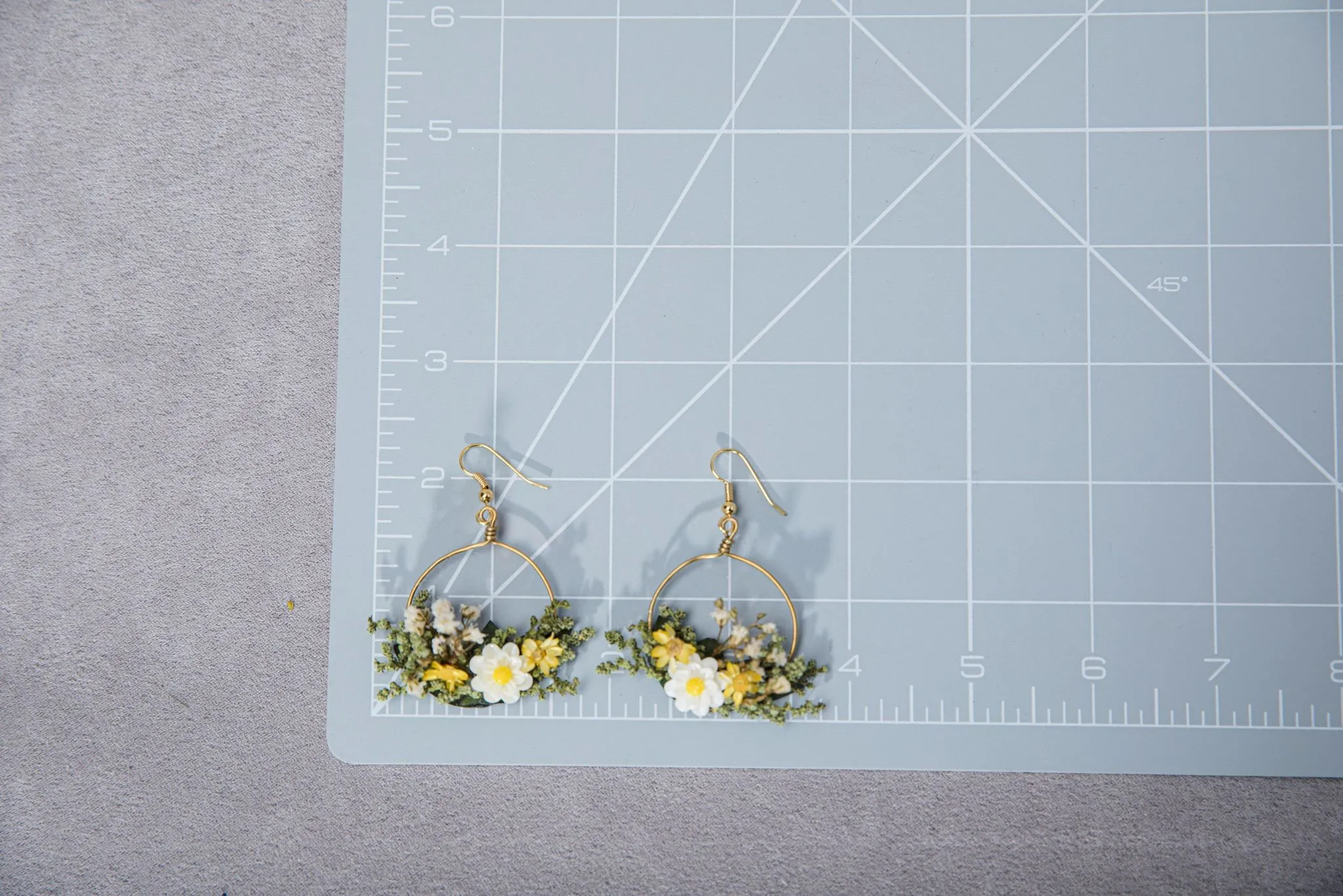 Meadow yellow and white flower earrings