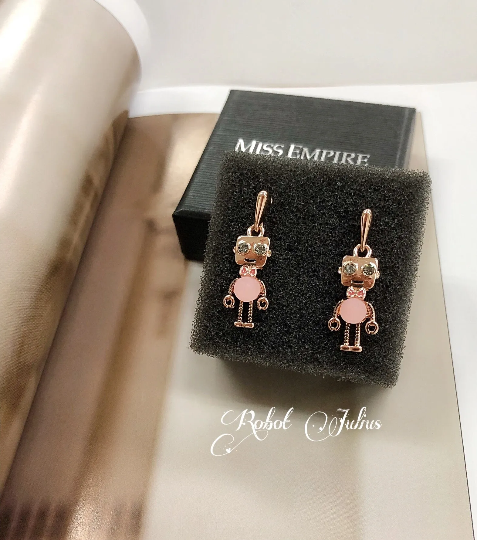 Robot Julius Earrings & Necklace Set
