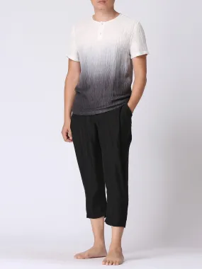 Round collar T-shirt
