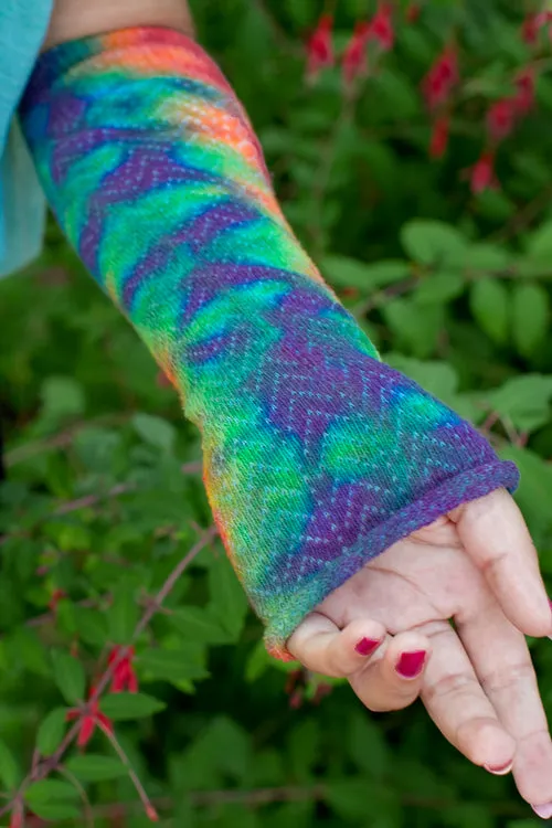 Tie Dye Chevron Sleeves