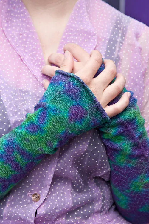 Tie Dye Chevron Sleeves